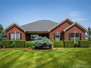 5421 Hawthorn Gln, Charlestown, IN 47111