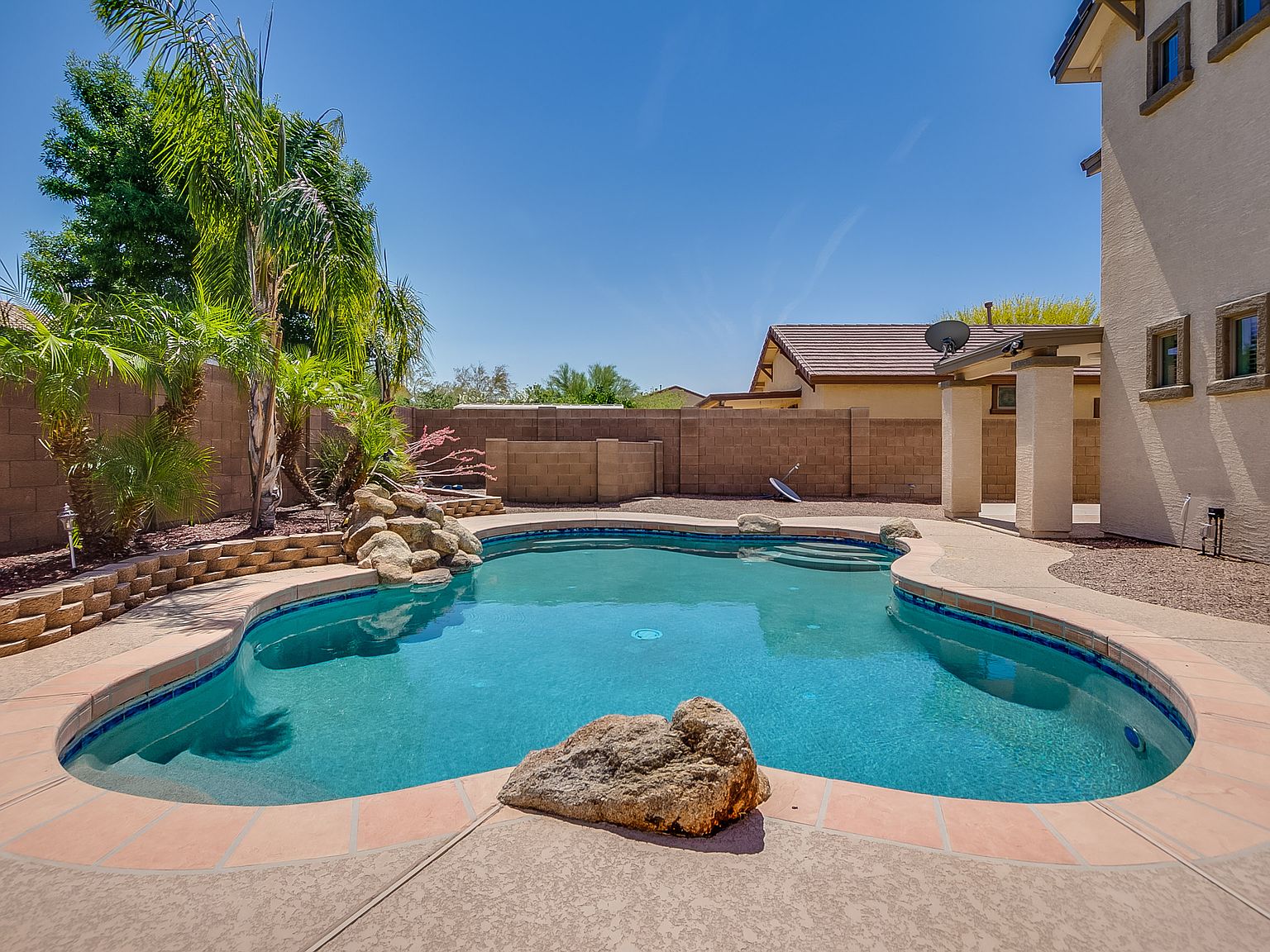 13306 W Clarendon Ave, Litchfield Park, AZ 85340 | Zillow