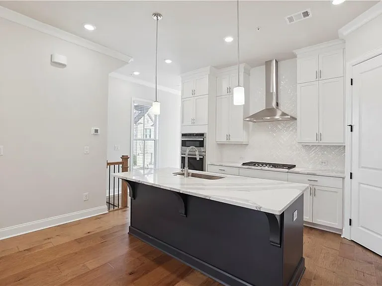 410 Townly Ct — Photo 10