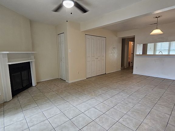 5th image of 3908 Pollypine Dr