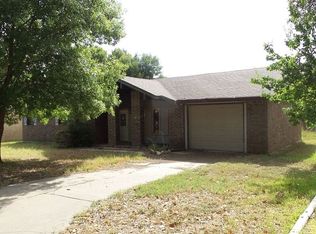 105 Hamilton Ave, Ballinger, TX 76821