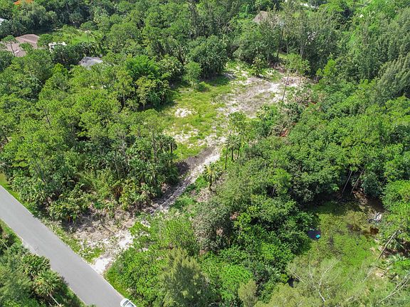 Home For Sale In Jupiter Farms