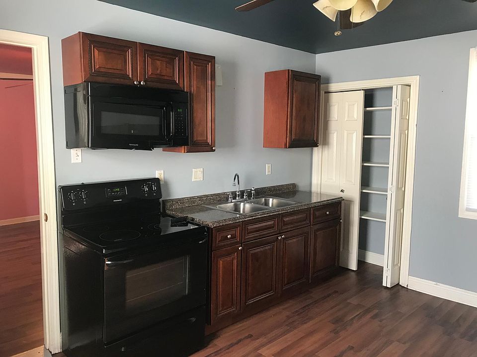1st image of 4141 Ulloa St #B