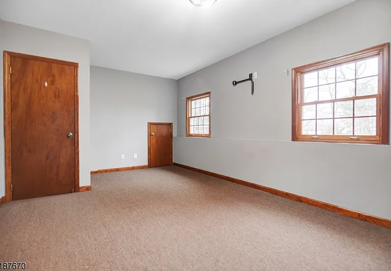 28 Bear Brook Ln — Photo 17