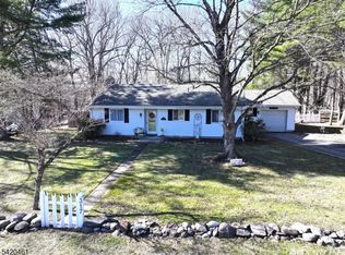 317 Wagon Wheel Rd, Montague Twp., NJ 07827