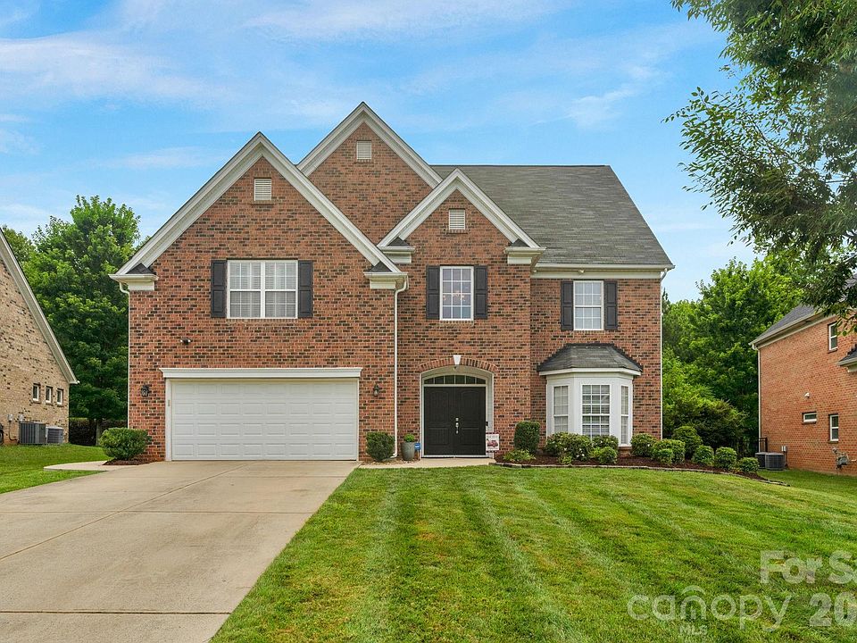 1st image of 2609 Twinberry Ln