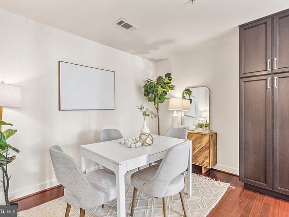 4th image of 3650 S Glebe Rd Unit 1050