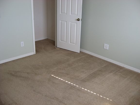 3rd image of 30138 Mossbank Dr