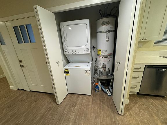 3rd image of 2049 Sebring St #B