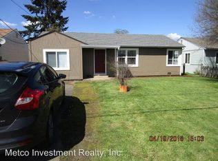 311 Sweet Ln, Cottage Grove, OR 97424