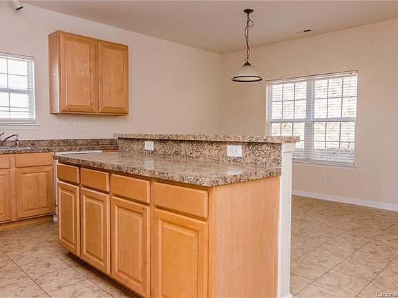 4th image of 61 Ashton Bluff Cir Unit 277