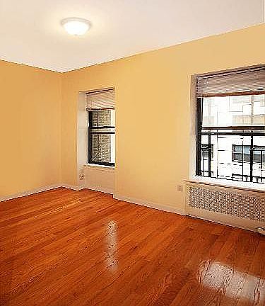 5th image of 234 E 58th St APT 6