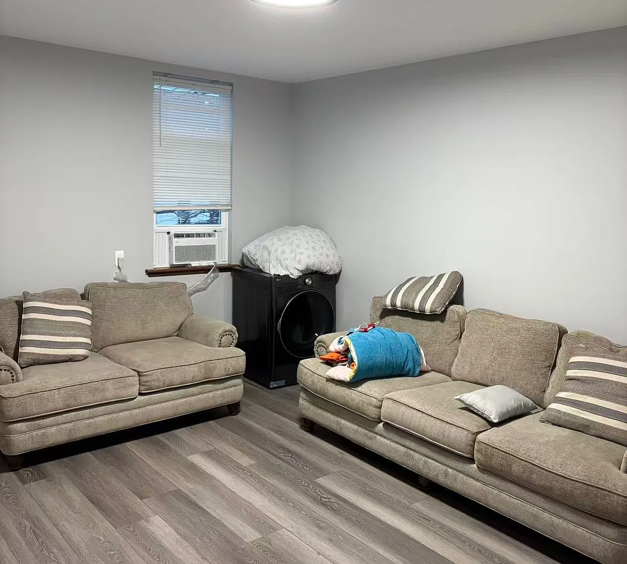 4 bed, $3,400 — Photo 3