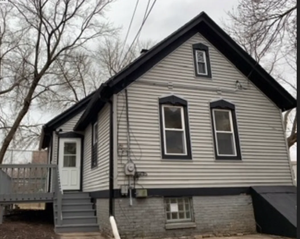 Building Photo - 1219 E Kane Pl