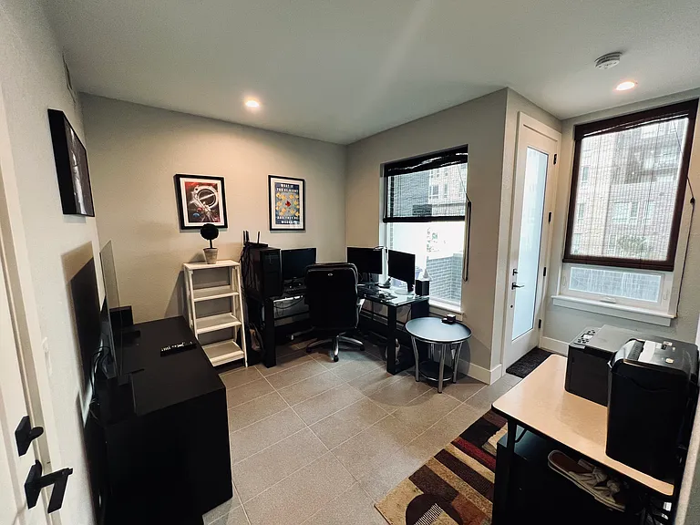1581 Grove St #1 — Photo 3