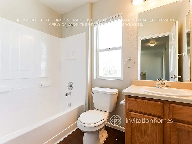 18606 E 45th Pl — Photo 15