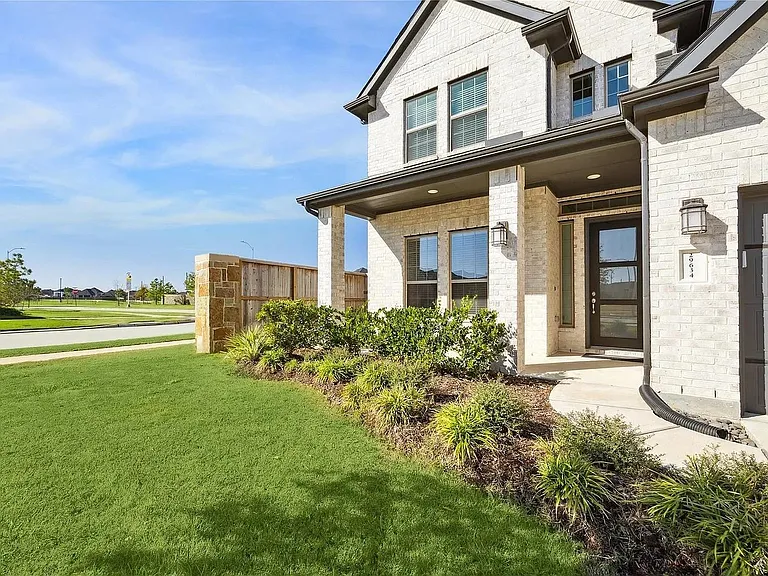 29634 Sterling Knoll Dr — Photo 2