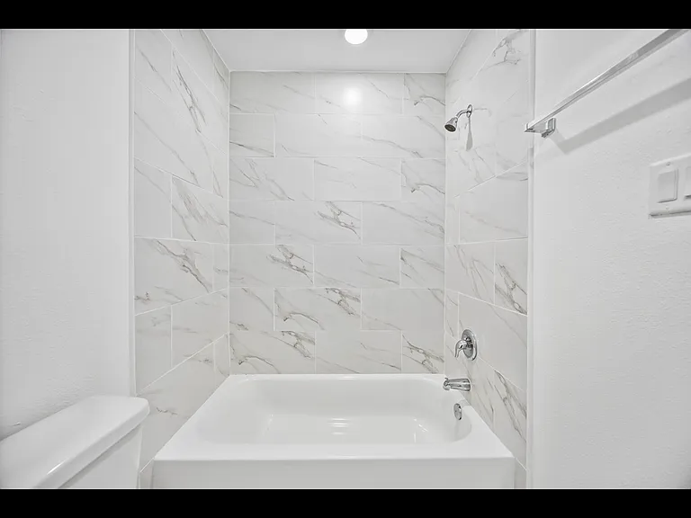 8222 Bigwood St #2 — Photo 10