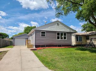 1708 W Anna St, Grand Island, NE 68803