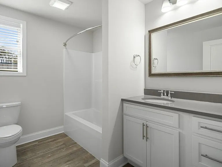 721 Burdeck St — Photo 13