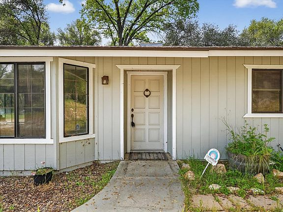 4th image of 40790 Highway 49