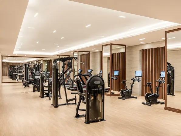 108 Leonard Street image 24 of 30