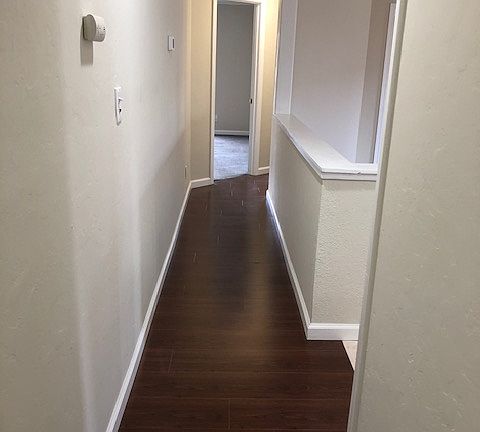 5th image of 56 Hobart Ave #56
