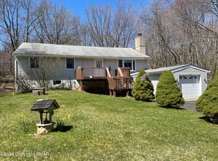 477 N Shore Dr, Albrightsville, PA