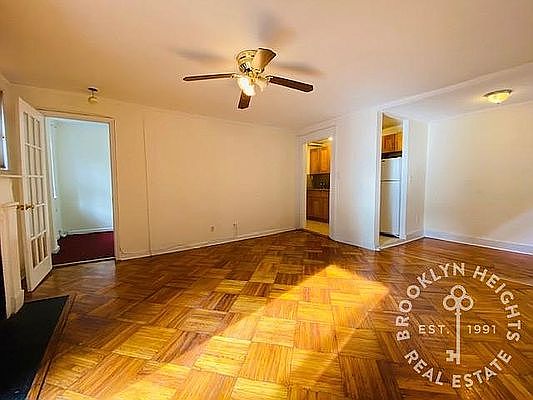 4th image of 49 Garden Pl #53
