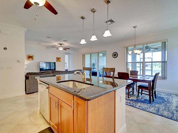 3rd image of 9694 SW Royal Poinciana Drive