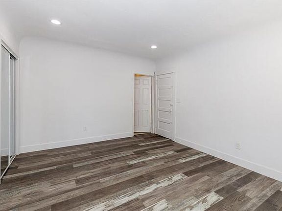 5th image of 285 W Center St