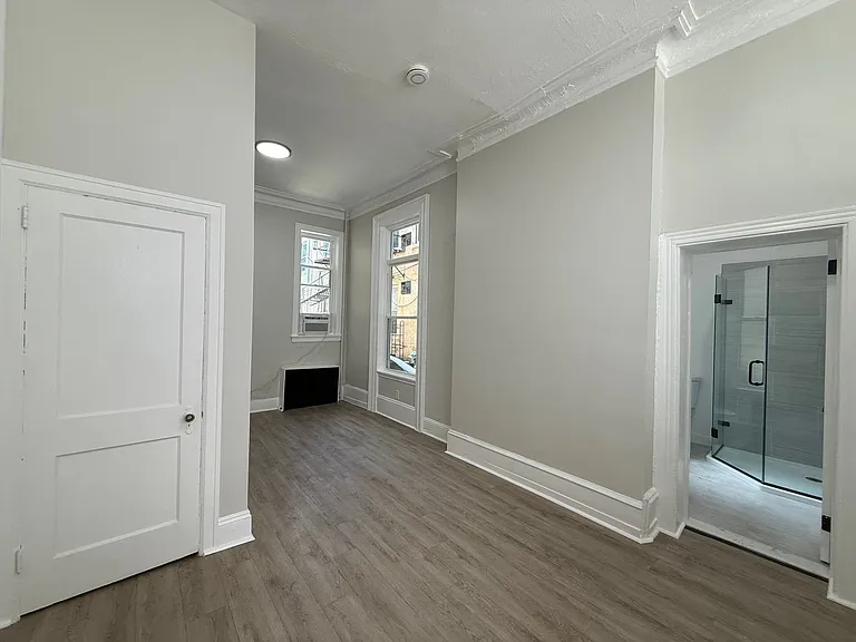 2219 Spring Garden St #2221 — Photo 3