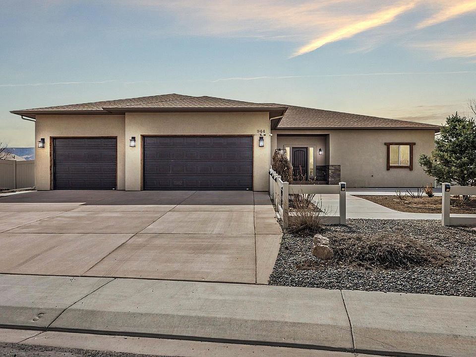 1st image of 944 Adobe View Way