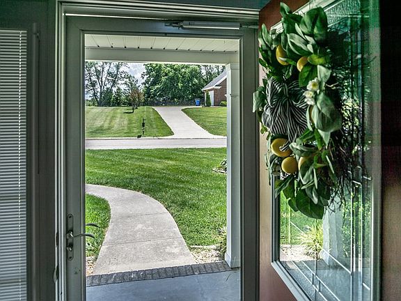 4th image of 4195 Scarlett Oak Dr