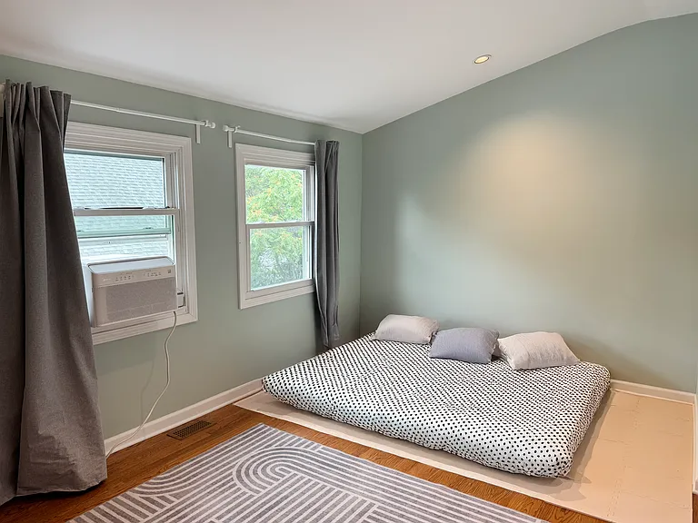 3027 N Central Park Ave #2 — Photo 8