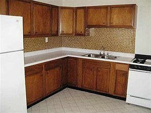 3rd image of 54 Curt Blvd