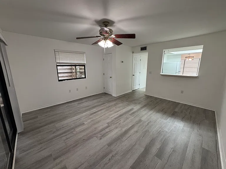4642 SW 45th Ln — Photo 1