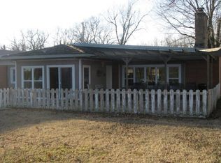 115 W Lake Rd, Farlington, KS 66734