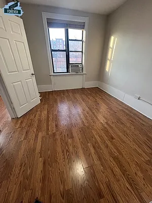 Rented by Fifth & Forever LLC | media 21