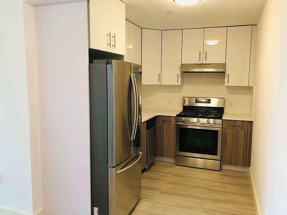 1st image of 6298 Woodhaven Blvd #6A