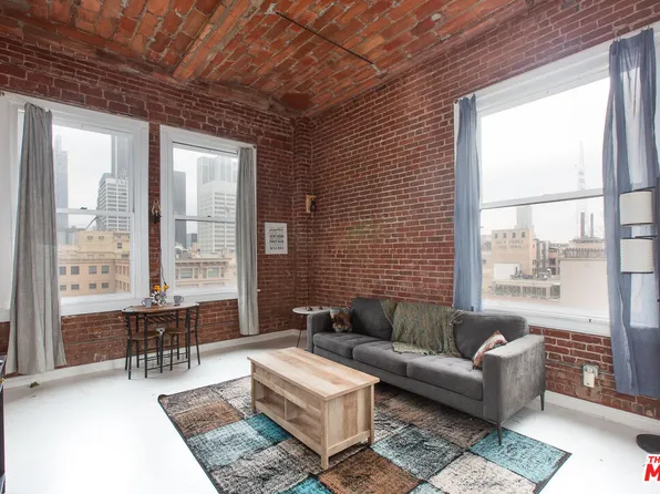 215 W 7th St APT 1301, Los Angeles, CA 90014