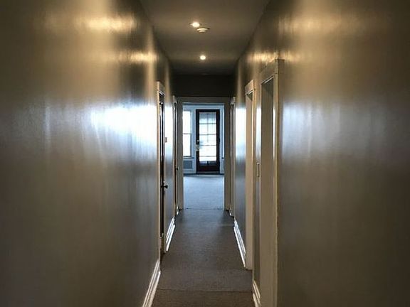 5th image of 4548 S King Dr APT 3