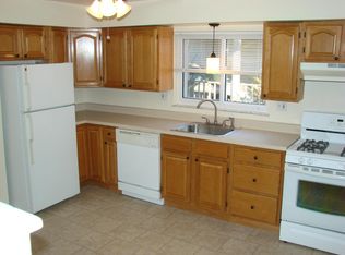 2891 Hickory St, Bethel Park, PA 15102