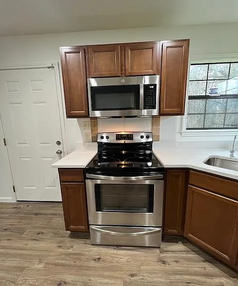 110 Midnight Sun Dr — Photo 6