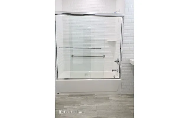 Rented by Douglas Elliman | media 32