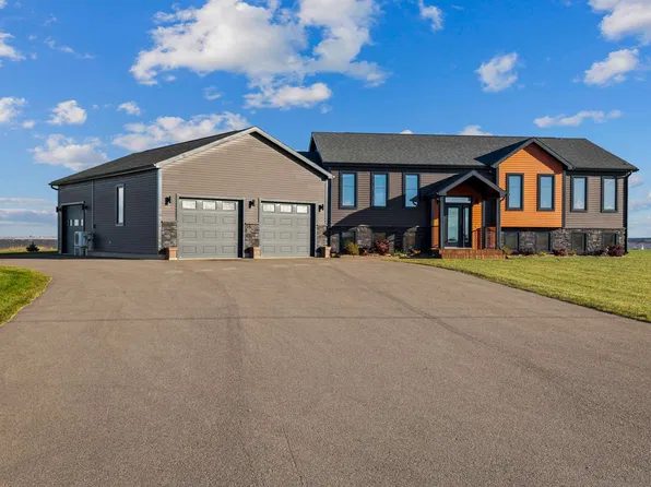 200 Brendel Way, Saint David's Parish, PE C1N 4J8