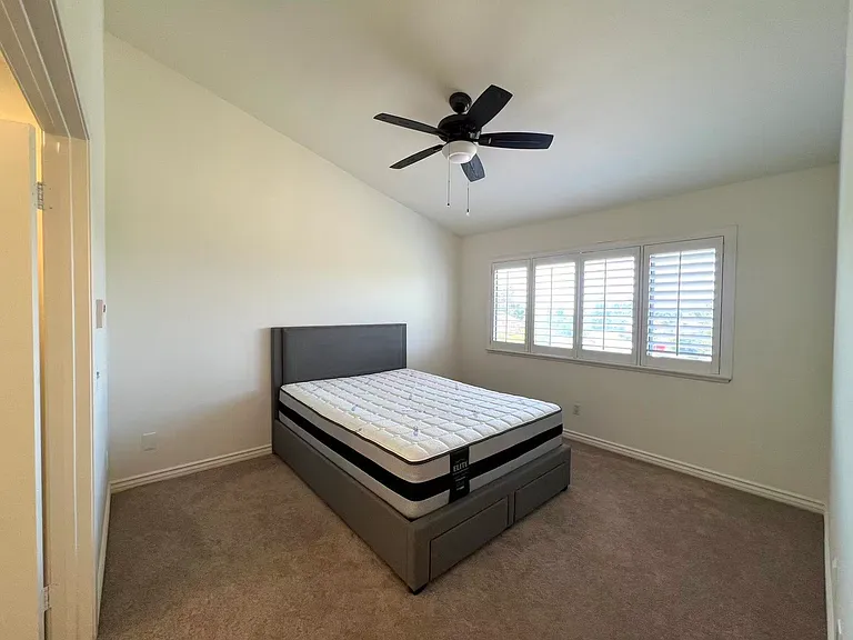 6011 E Montefino Ln — Photo 10