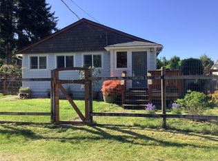 115 Rupert Ave, Mount Waddington, BC V0N 3E0
