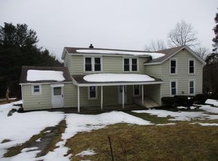 352 Cedarhurst Rd, Kirkwood, NY 13795