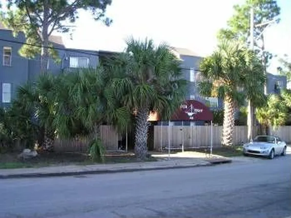 318 Lake Marina Ave APT 116, New Orleans, LA 70124